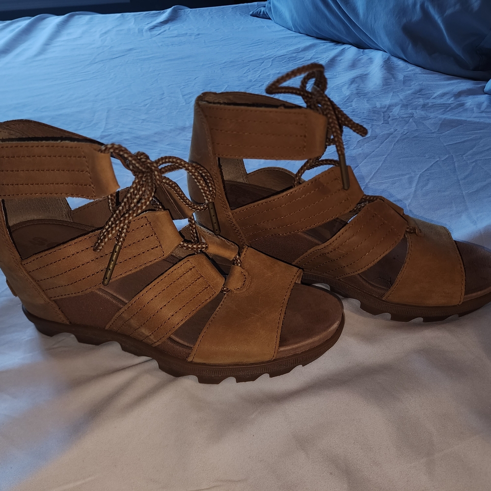 Sorel Brown Suede Boots